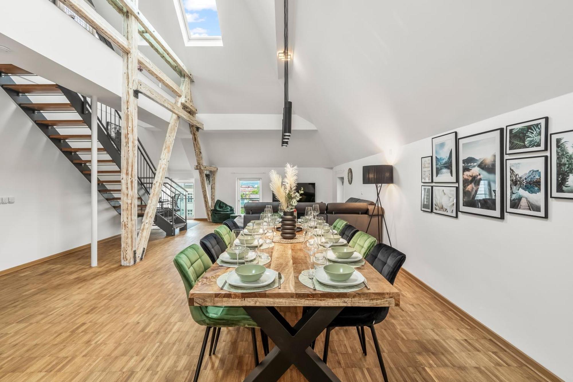 뷔르츠부르크 Dnd Design Loft I 170Qm I Parken I Balkon I Workstation I Netflix I Kaffee I Waschmaschine I Trockner I Xbox I Ausblick 아파트 외부 사진