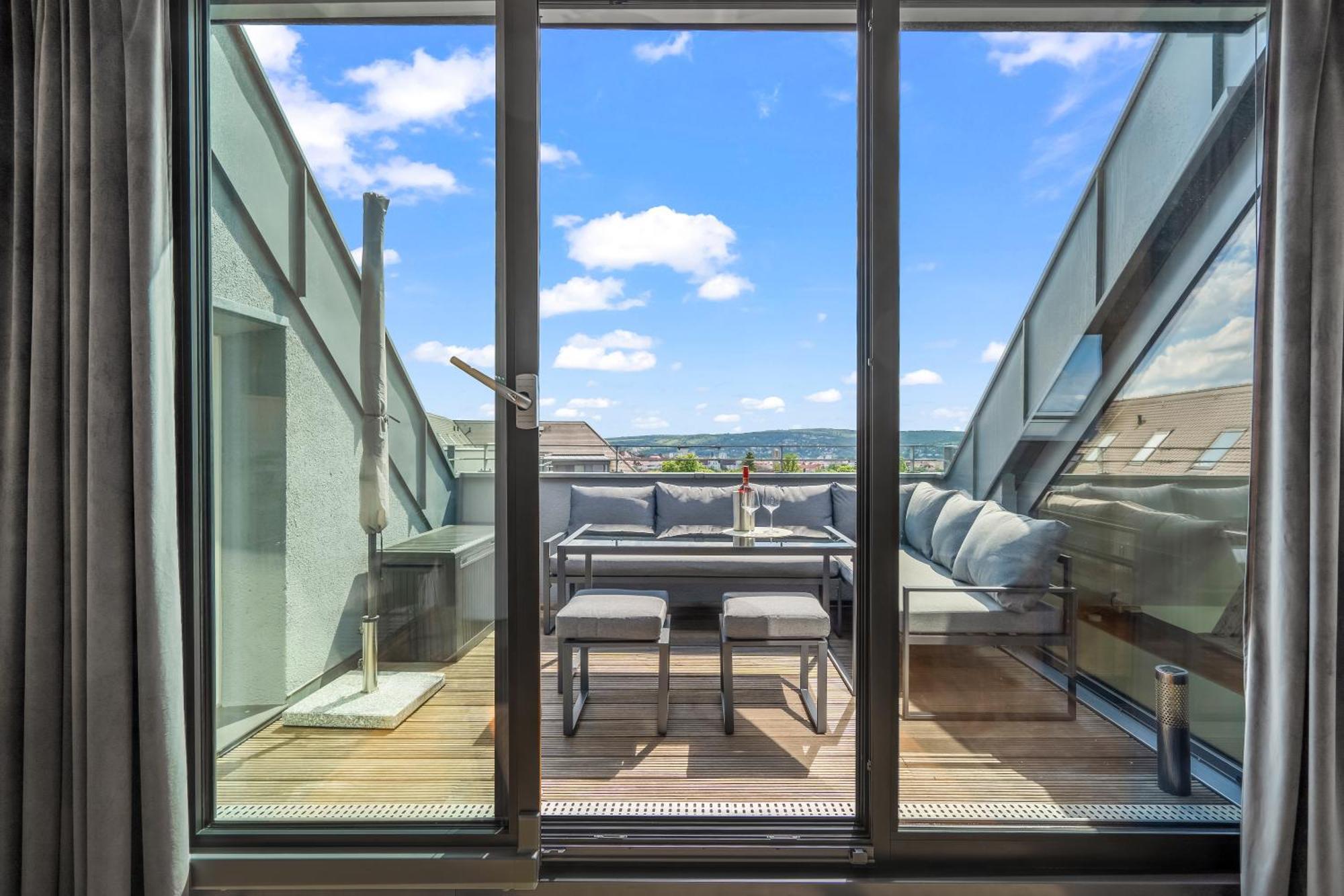 뷔르츠부르크 Dnd Design Loft I 170Qm I Parken I Balkon I Workstation I Netflix I Kaffee I Waschmaschine I Trockner I Xbox I Ausblick 아파트 외부 사진