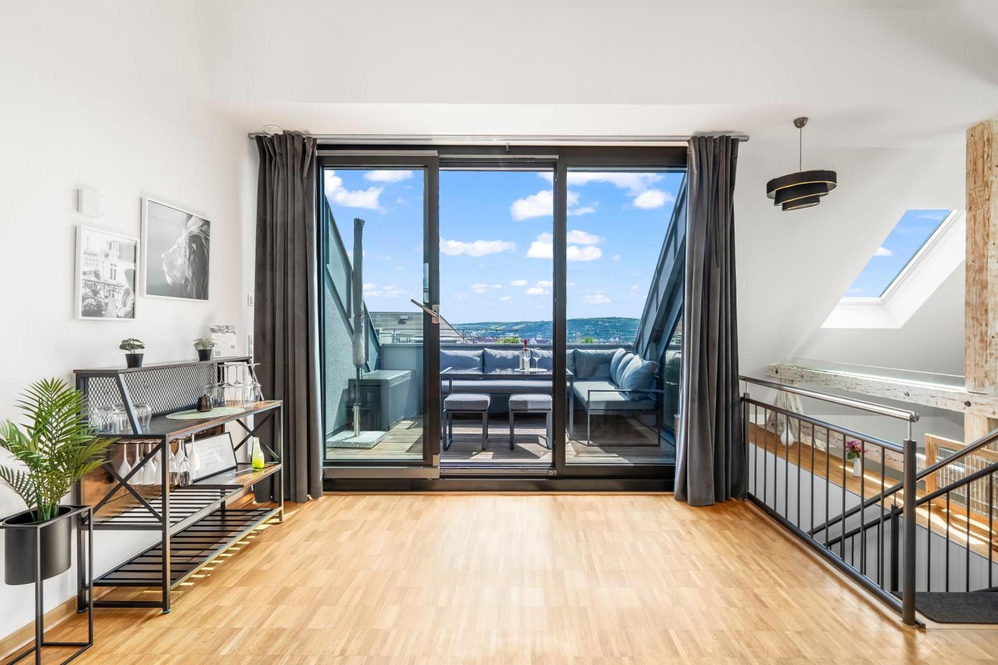 뷔르츠부르크 Dnd Design Loft I 170Qm I Parken I Balkon I Workstation I Netflix I Kaffee I Waschmaschine I Trockner I Xbox I Ausblick 아파트 외부 사진